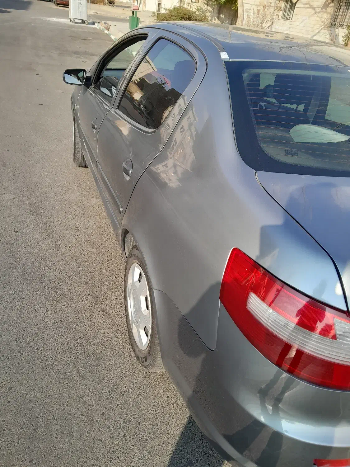 رانا ۹۶ بسیار تمیز|خودرو سواری و وانت|تهران, گلستان (شهرک راه آهن)|دیوار