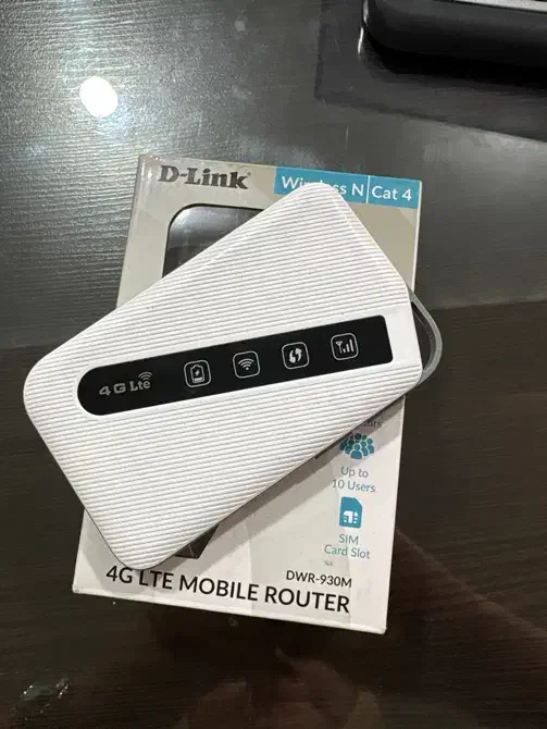 مودم همراه سیم کارت خور dlink|مودم و تجهیزات شبکه|کرمانشاه, |دیوار