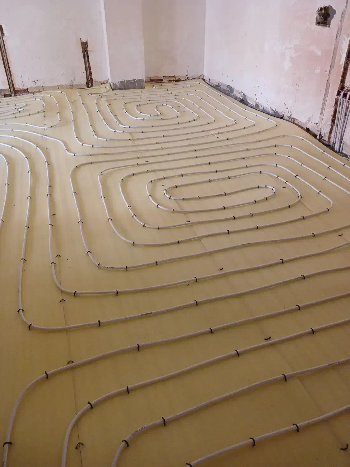 تاسیسات|خدمات پیشه و مهارت|سمنان, |دیوار