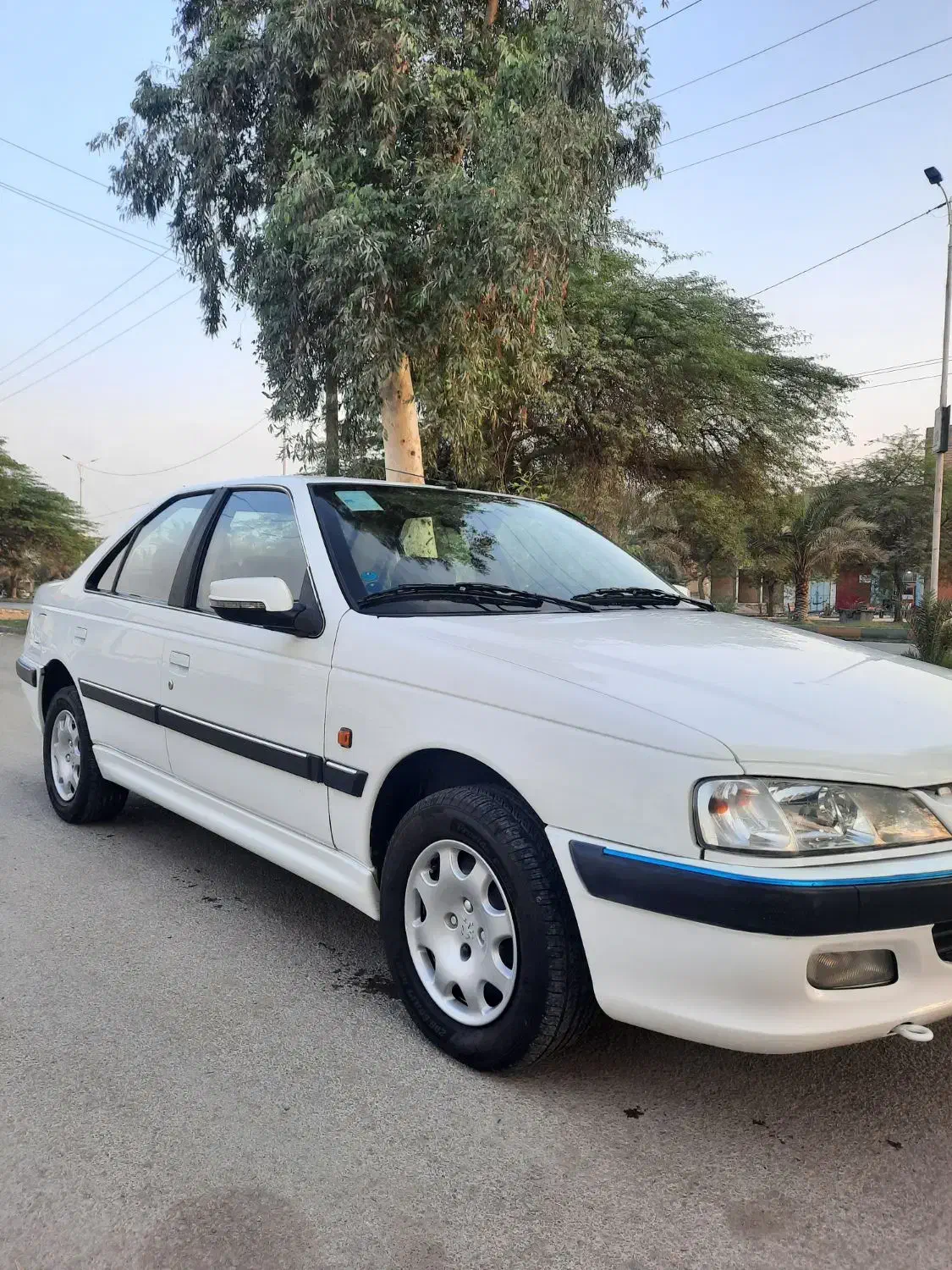 پژو پارس سال مدل ۹۵ لاکاغذی بدون نقطه|خودرو سواری و وانت|اهواز, شریعتی جنوبی|دیوار