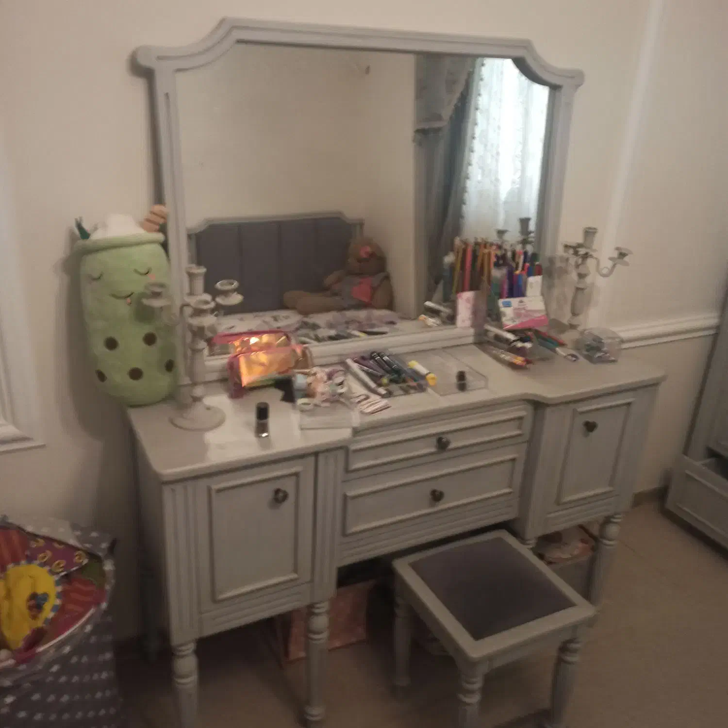 سرویس خواب دخترانه|تخت و سرویس خواب|میانه, |دیوار