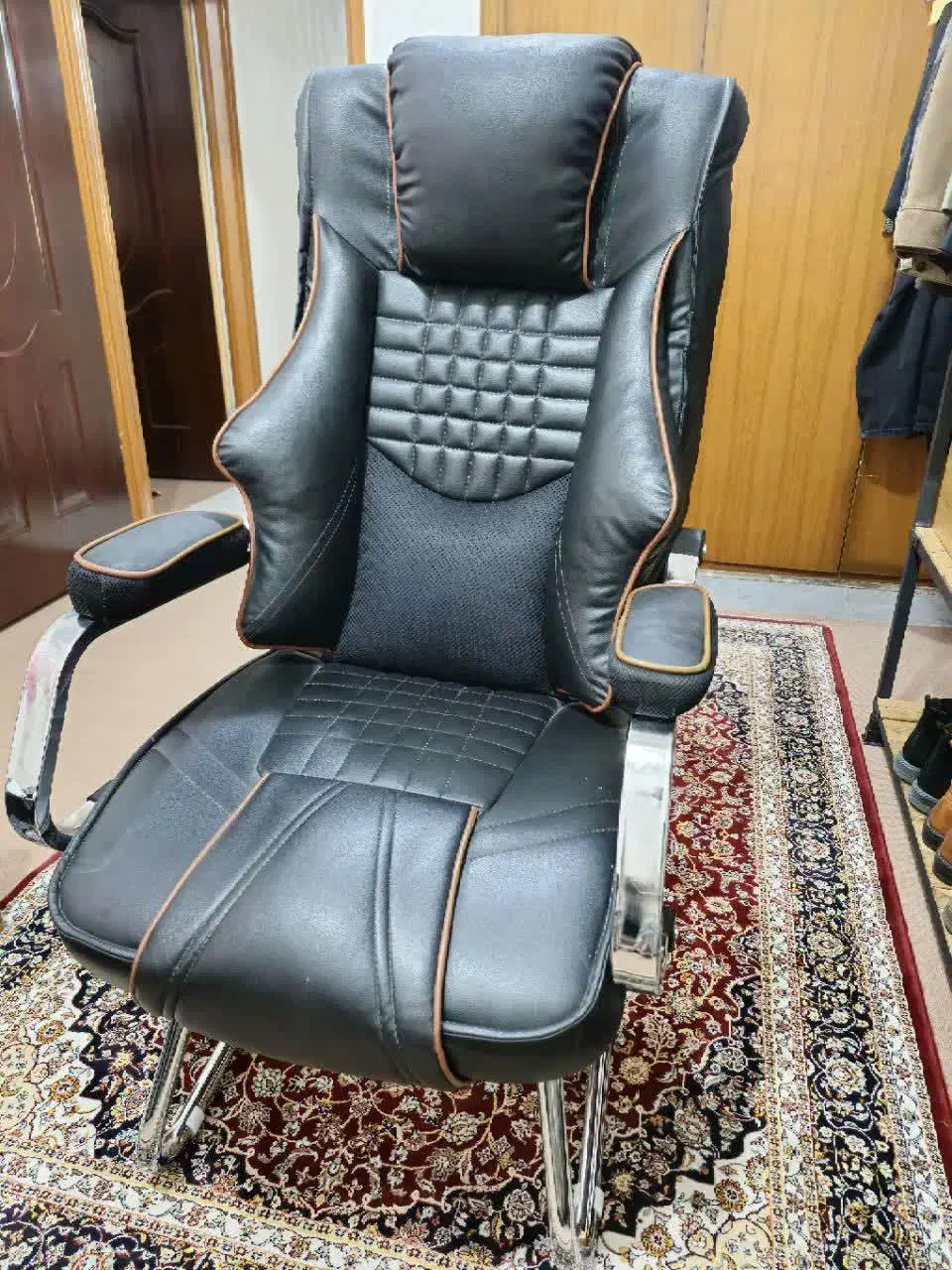 صندلی مدیریت|مبلمان اداری|اهواز, باغ شیخ|دیوار