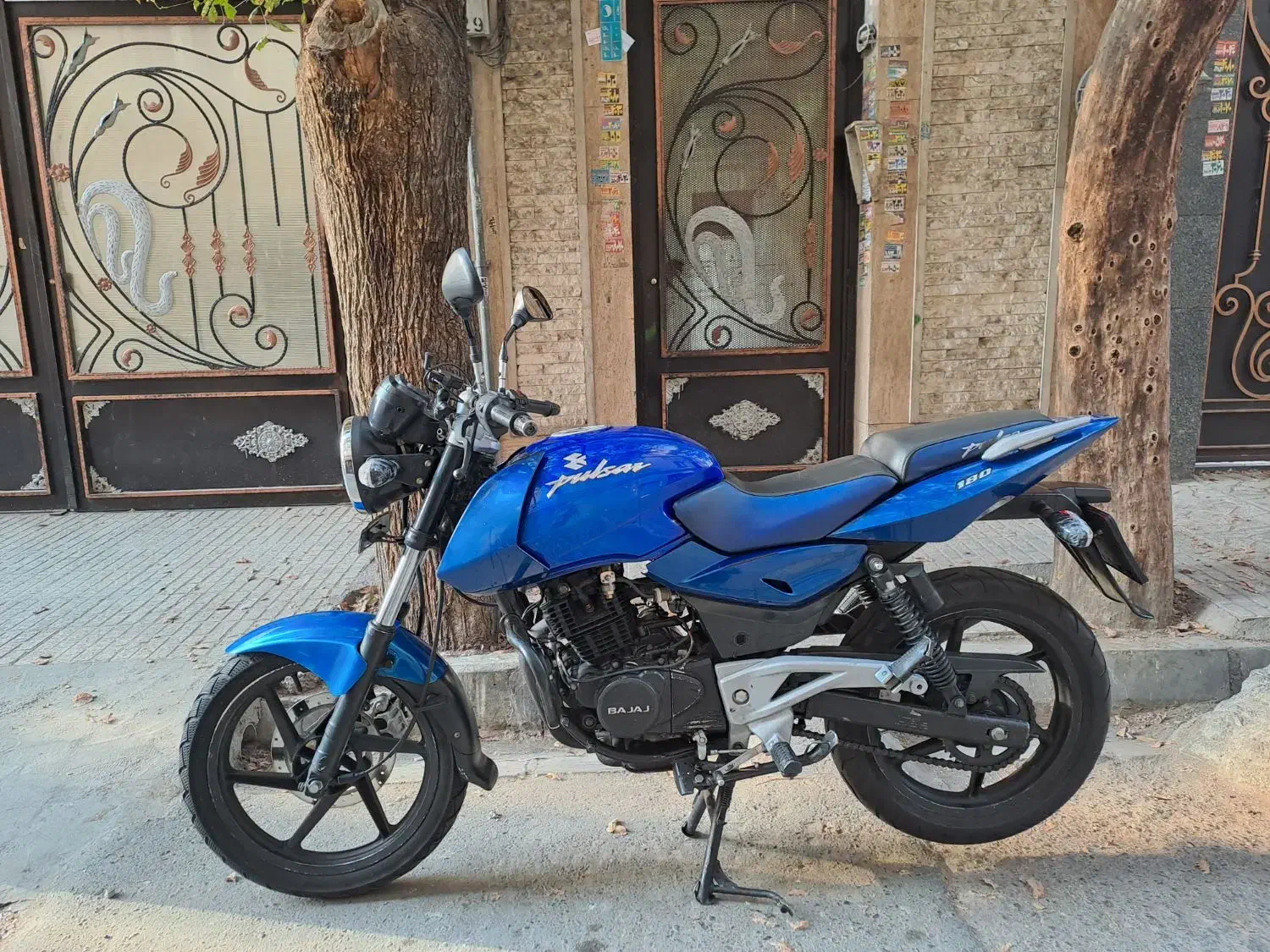 موتور پالس ۱۸۰|موتورسیکلت|تهران, مقدم|دیوار