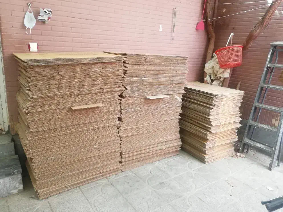 کارتن اسباب کشی خرید ضایعات کارتن|عمدهفروشی|اصفهان, فروردین|دیوار