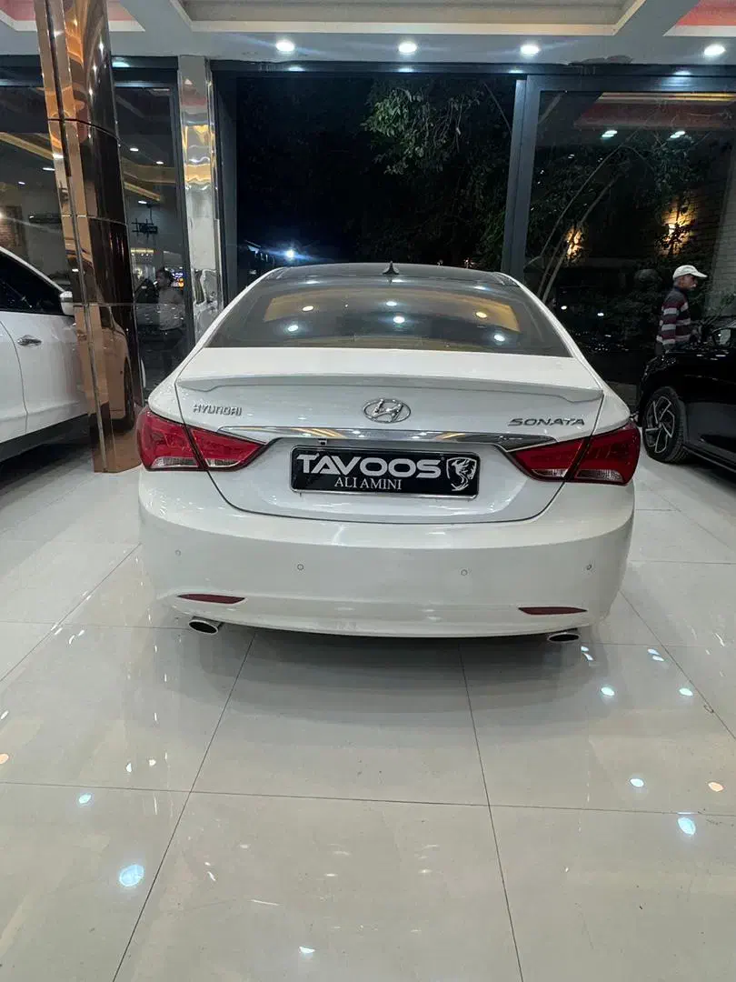 سوناتا yf 2012 (اتوطاووس)|خودرو سواری و وانت|اصفهان, مشکین|دیوار