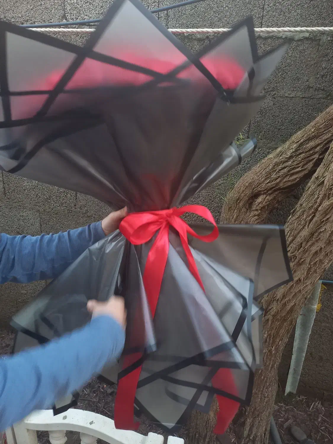 دسته گل|گل مصنوعی|لاهیجان, قیام|دیوار