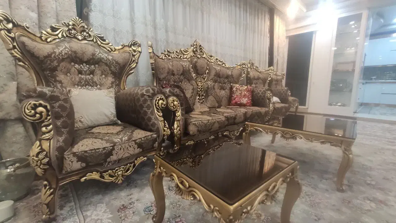 فروش مبل سلطنتی|مبلمان خانگی و میز عسلی|مریوان, |دیوار