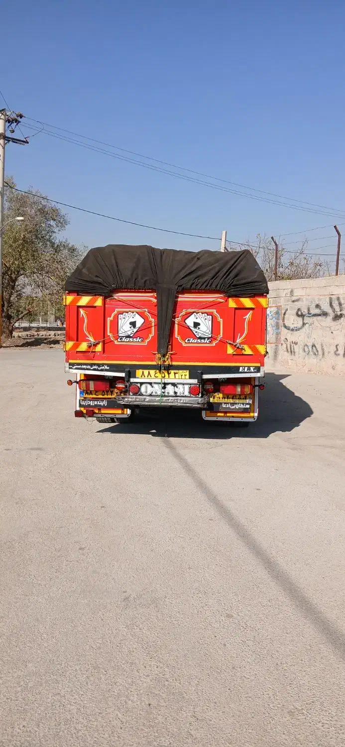 ایسوزو ۶ تن تمیز درجه یک|خودرو سنگین|ابریشم, |دیوار