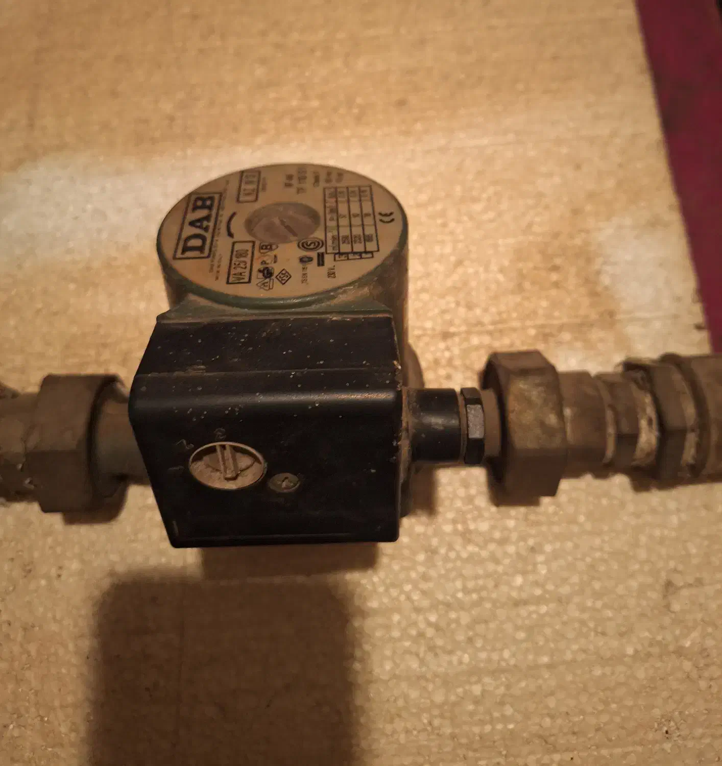 پمپ آب سیرکولاتور داب|مصالح و تجهیزات ساختمان|رشت, چله خانه|دیوار