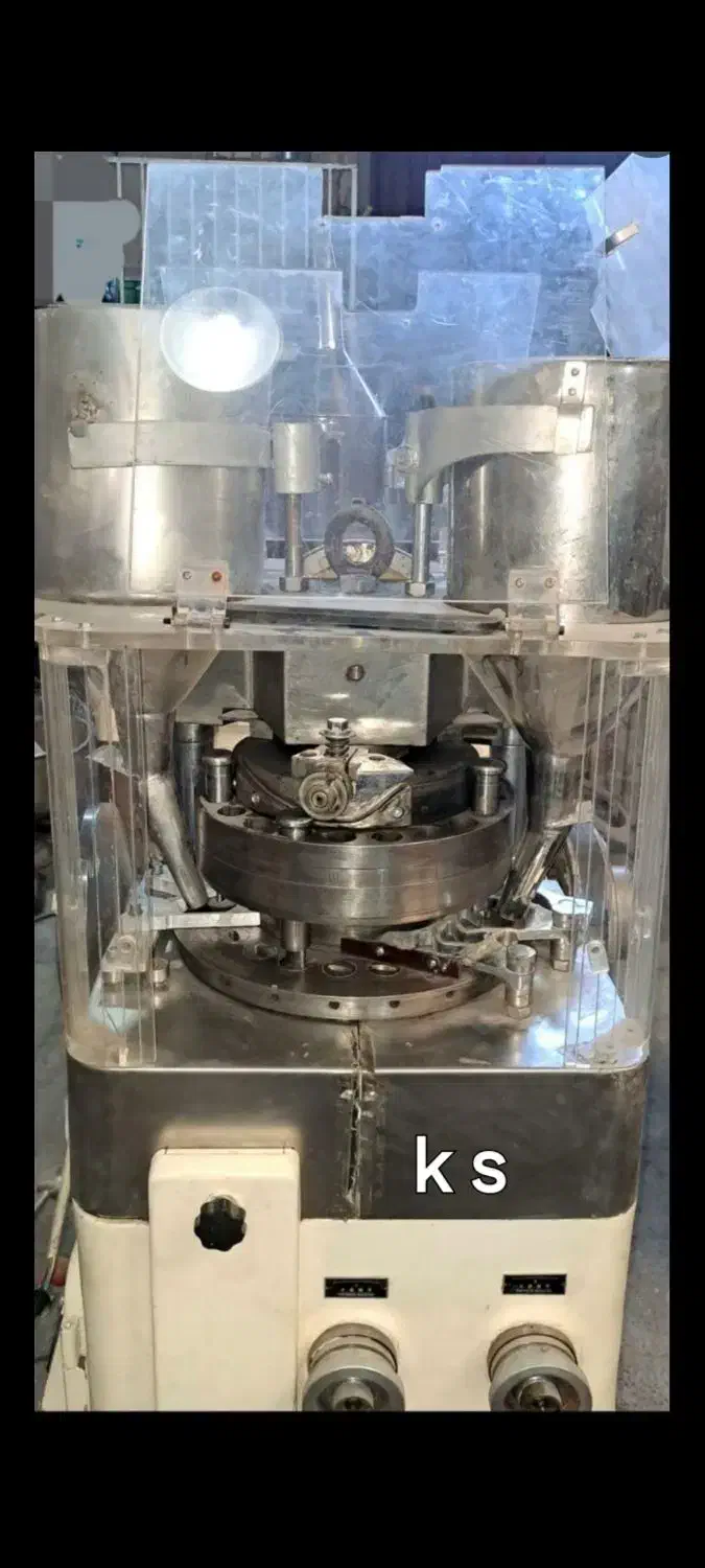 دستگاه پرس قرص ساز|ماشین‌آلات صنعتی|تهران, استاد معین|دیوار