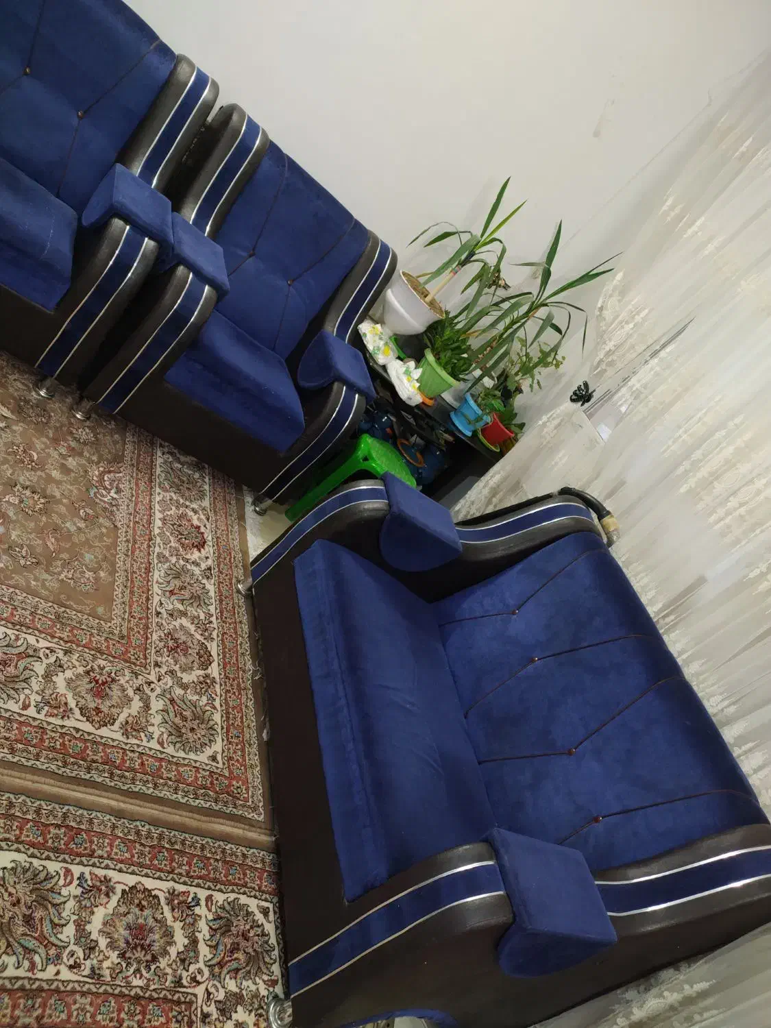 مبل ۷نفره سالم|مبلمان خانگی و میز عسلی|گلبهار, شهر جدید گلبهار|دیوار