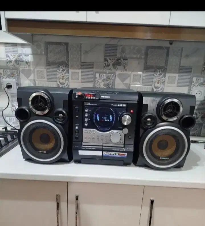 ظبط صوتی سامسونگ اصل کره با صدای واضح و قدرتمند|سیستم صوتی خانگی|مراغه, |دیوار