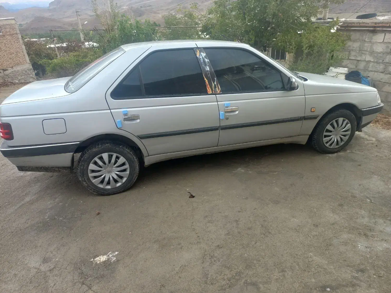 پژو ۴۰۵ بدون نکته|خودرو سواری و وانت|مشگین شهر, |دیوار