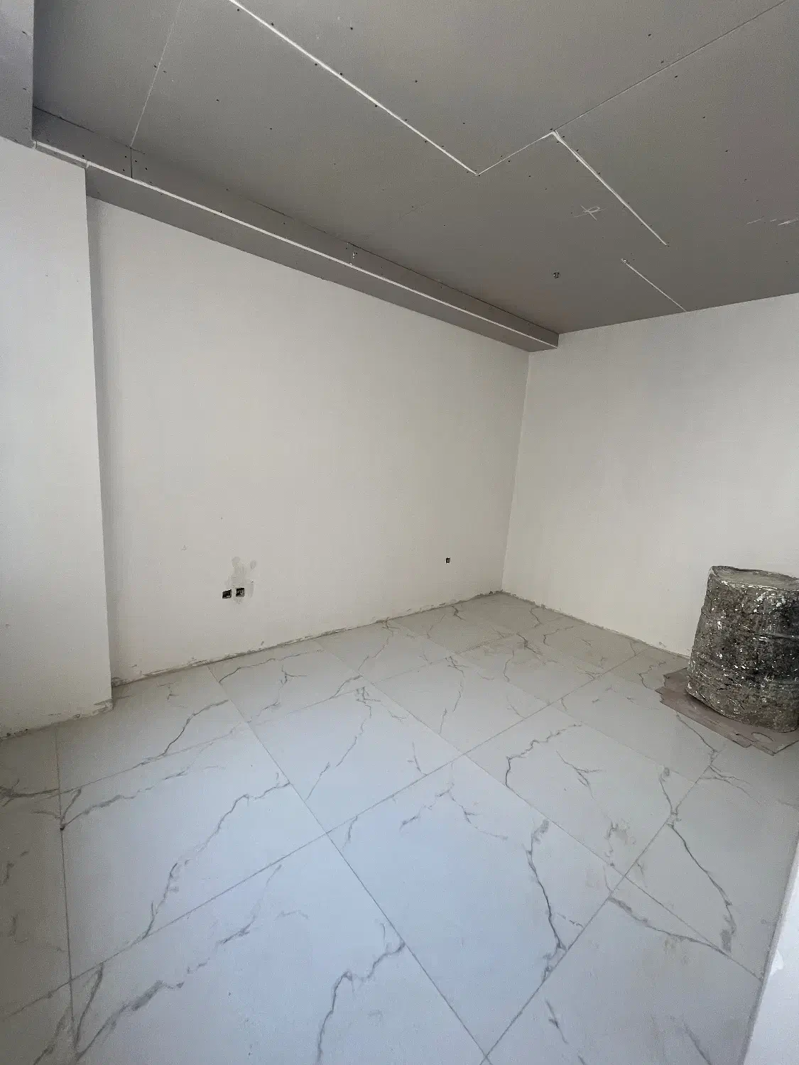 ۱۵۰ متر کلید نخورده (تهاتر ویلا مازندران و ماشین|فروش آپارتمان|تهران, مینابی|دیوار