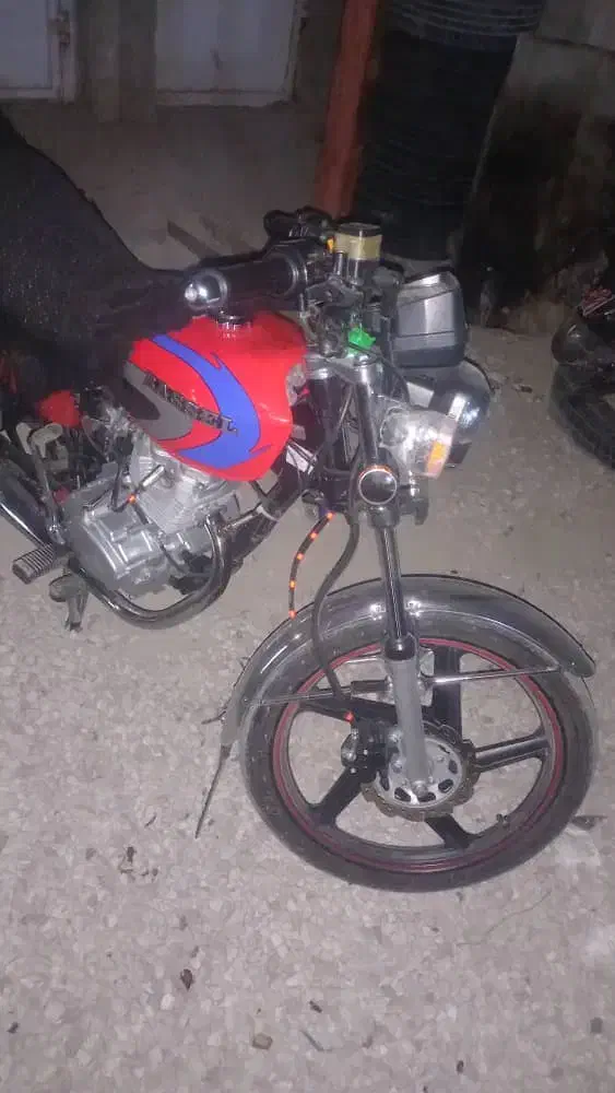 موتورسیکلت|موتورسیکلت|کوه چنار, |دیوار