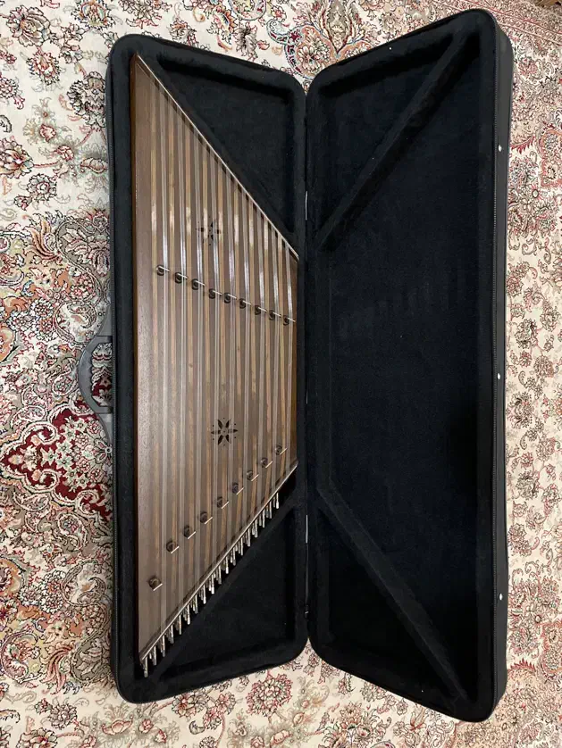 سنتور دو مهر احد مسعودی|سازهای سنتی|تبریز, |دیوار