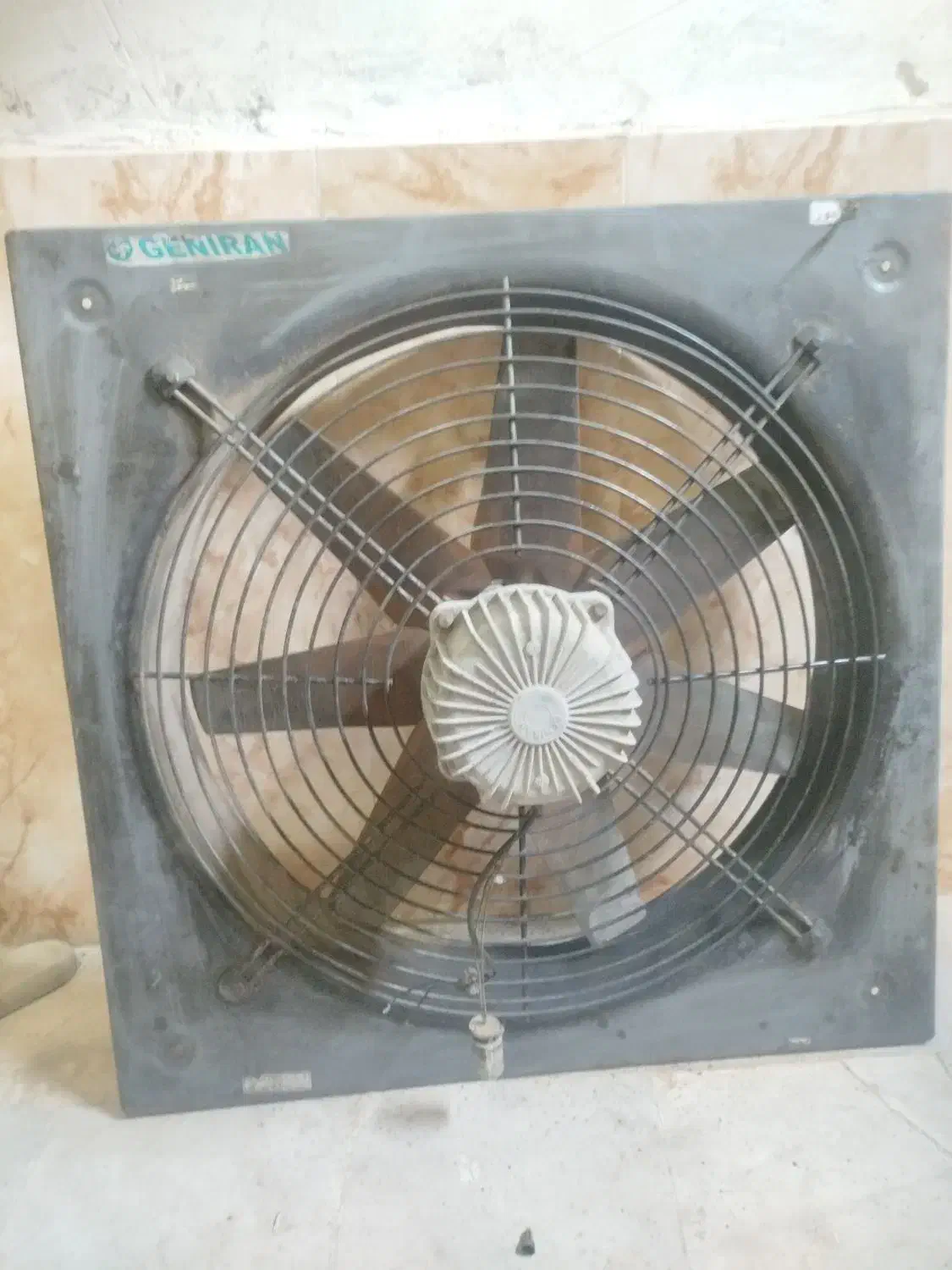 هواکش|پنکه و تصفیه‌کنندهٔ هوا|تبریز, |دیوار