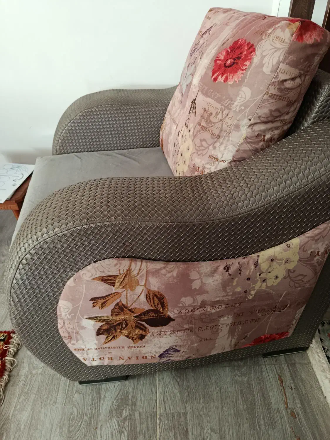 مبل راحتی با دوام|مبلمان خانگی و میز عسلی|تبریز, |دیوار