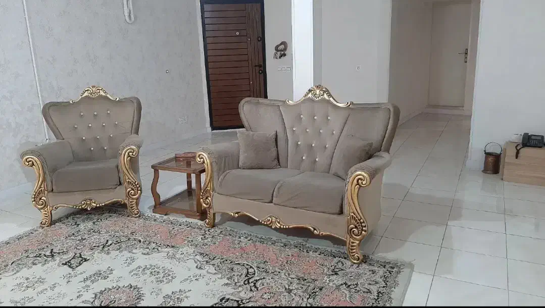 مبل|مبلمان خانگی و میز عسلی|همدان, |دیوار