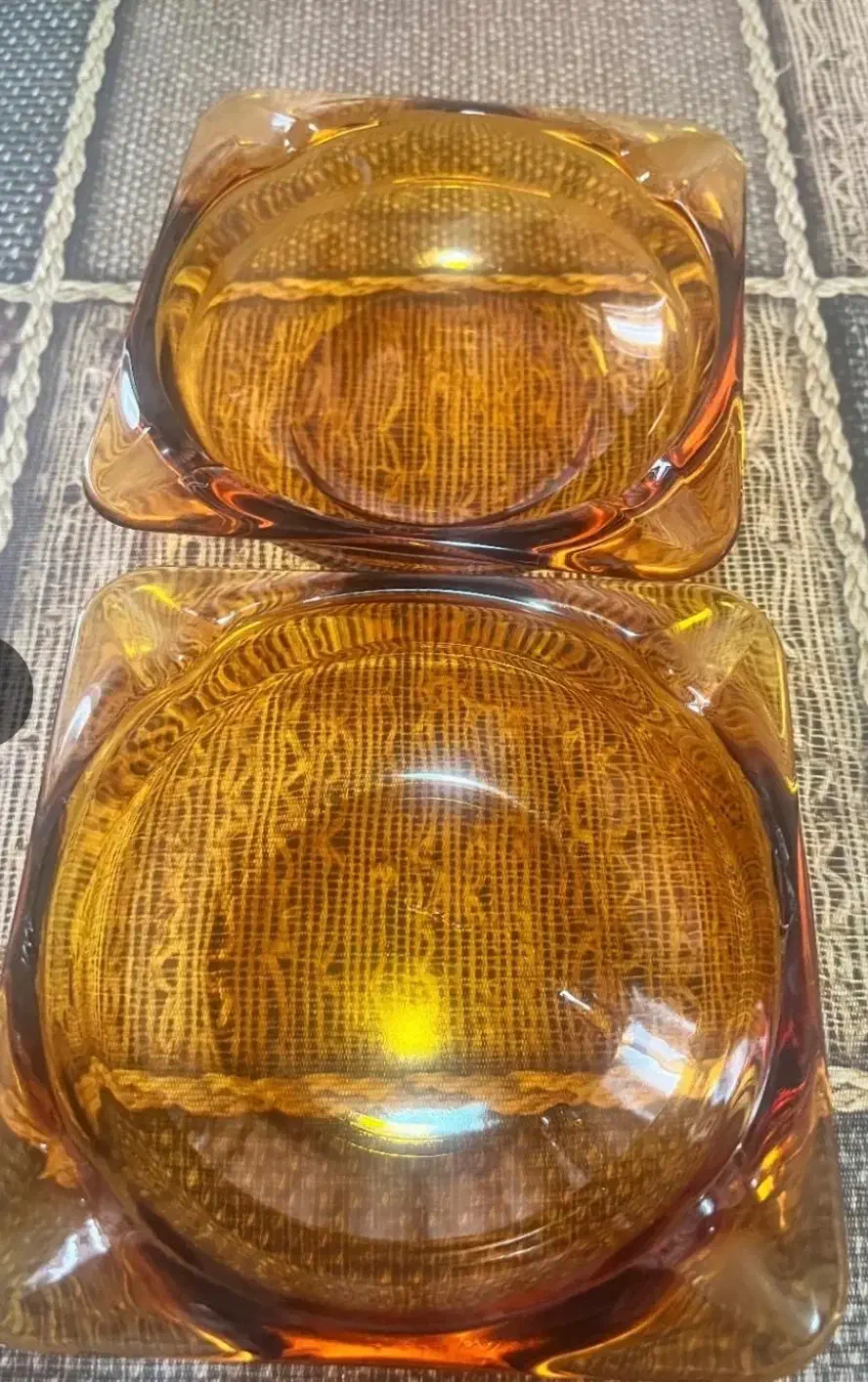 زیر سیگار فرانسوی و ماگ و قوری زعفران|ظروف سرو و پذیرایی|کرمان, |دیوار