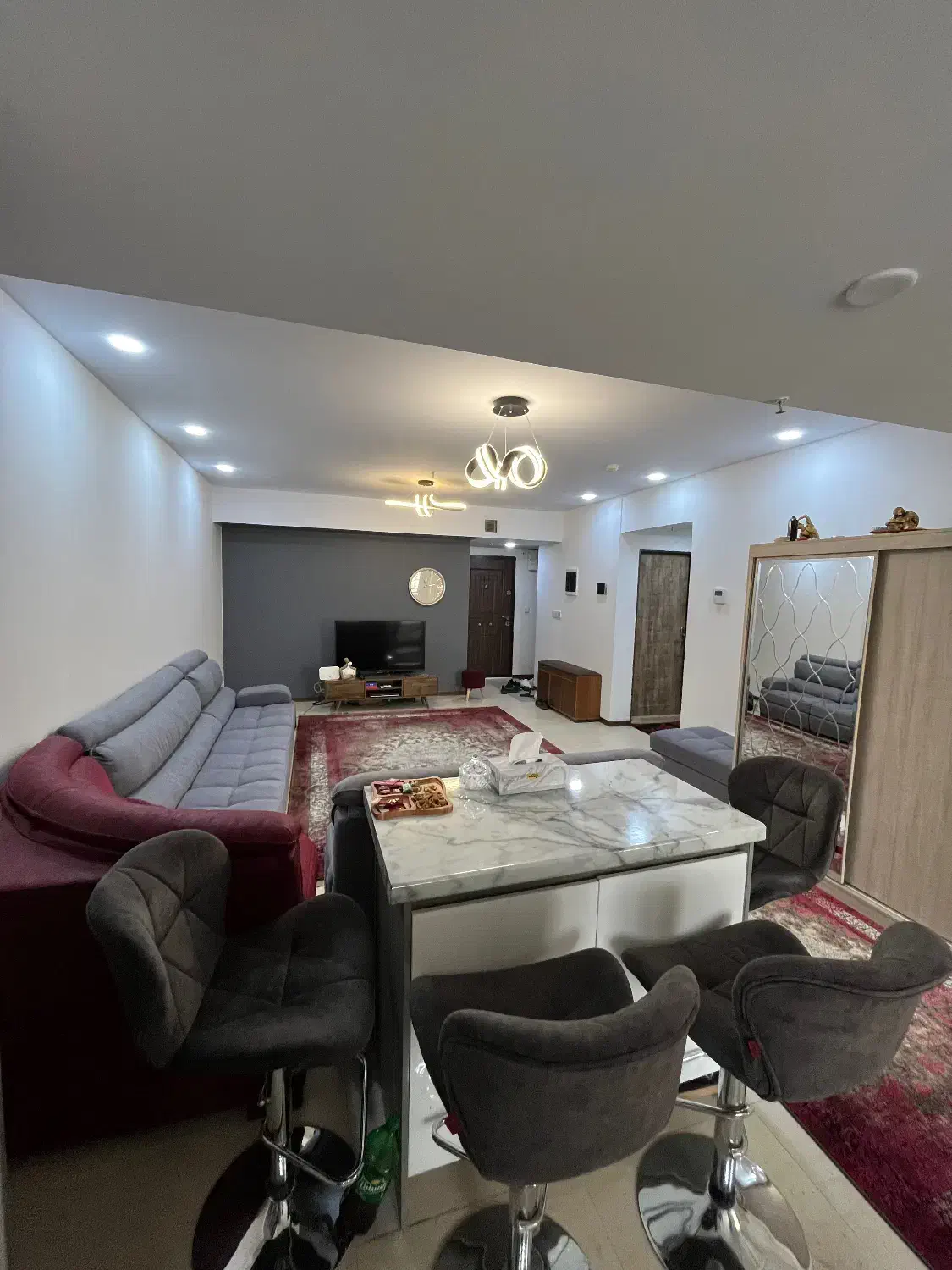 79متری 1خواب ویو کوه و آبنوا لطفا املاک تماس نگیرد