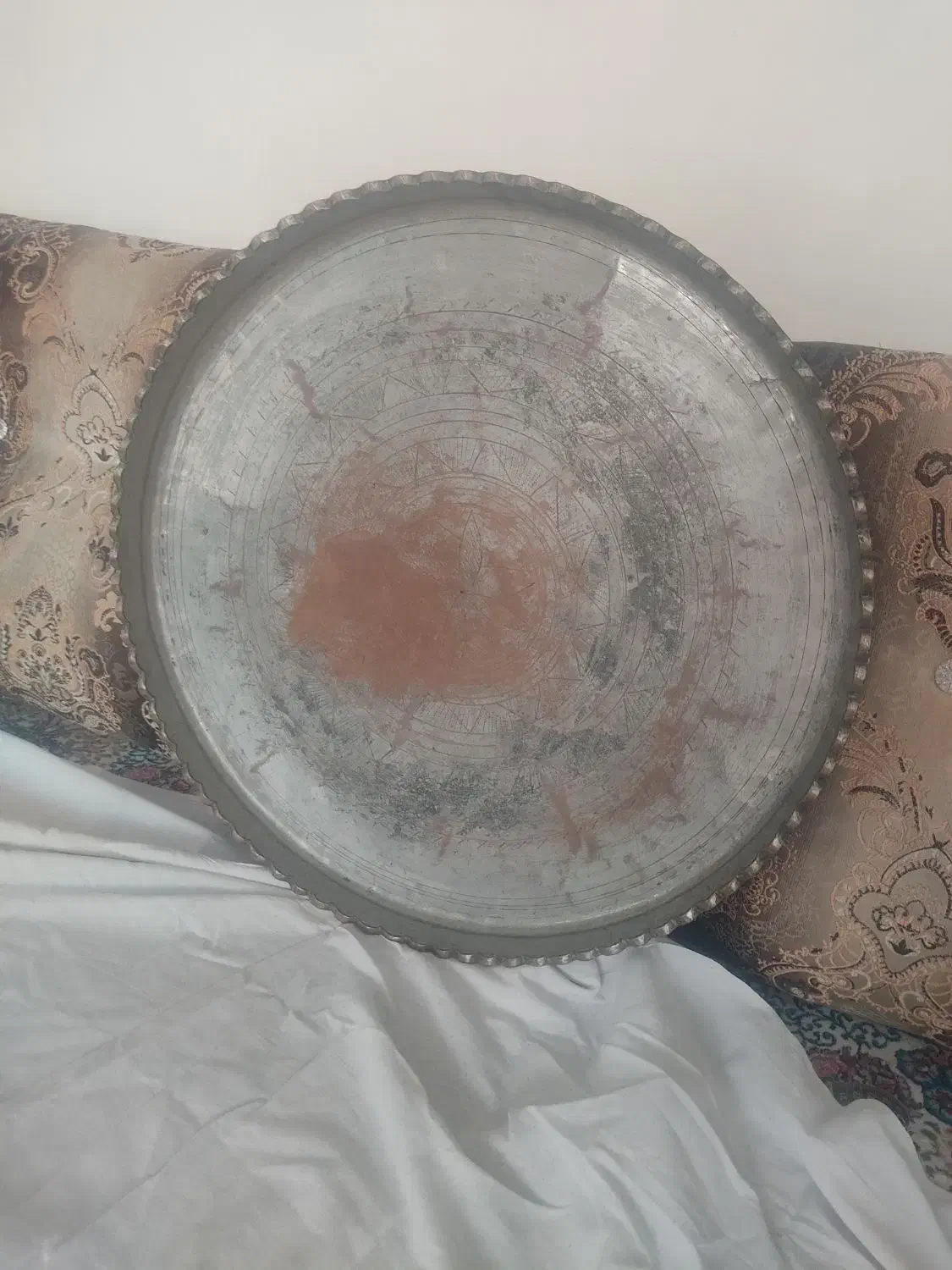 ورشو مس|کلکسیون اشیاء عتیقه|بروجرد, |دیوار