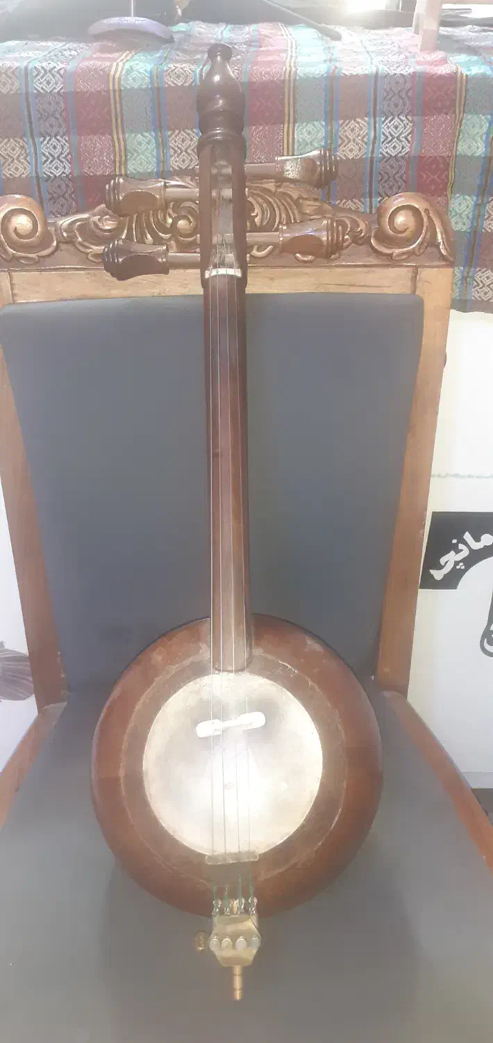 کمانچه کردی دهه ۶۰|سازهای سنتی|ملایر, |دیوار