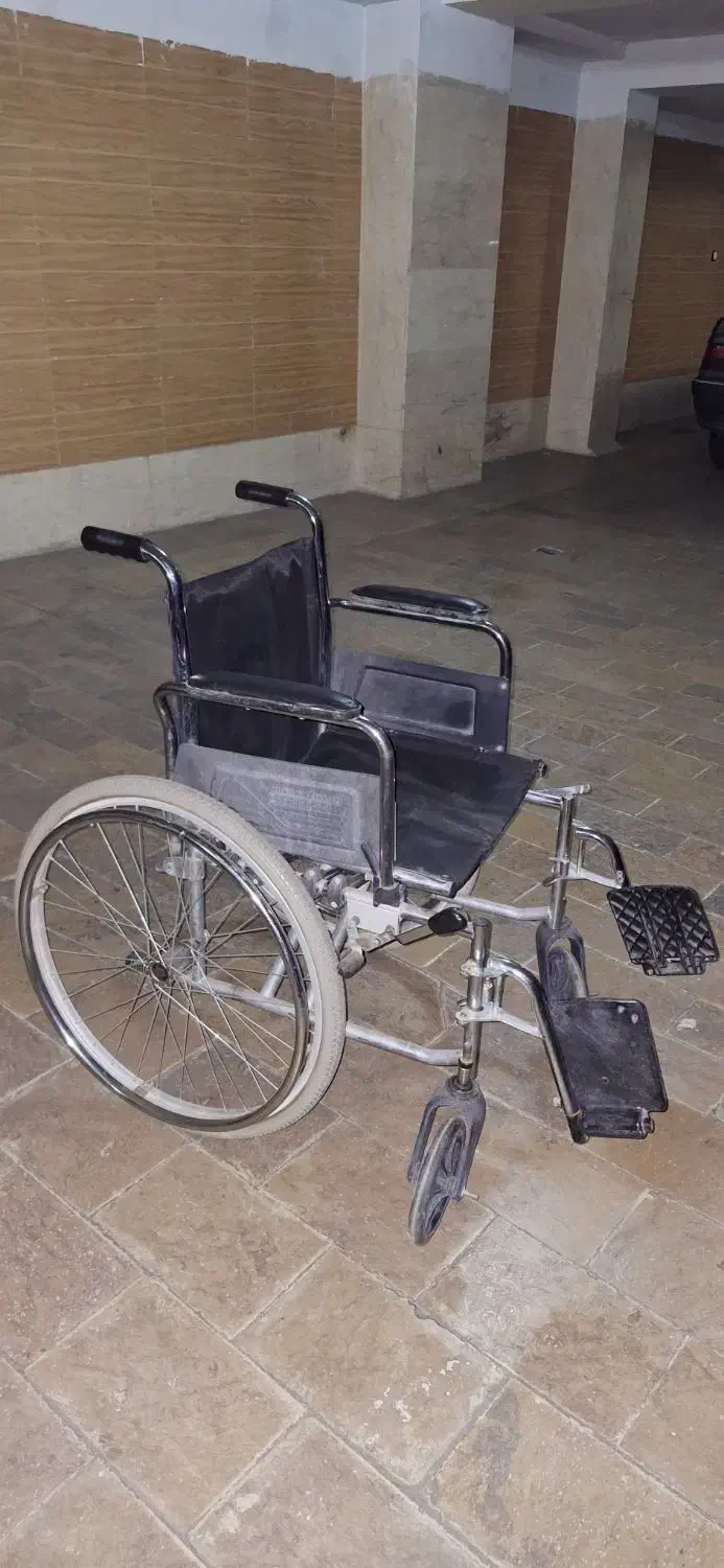 ویلچر|آرایشی، بهداشتی، درمانی|رودهن, |دیوار