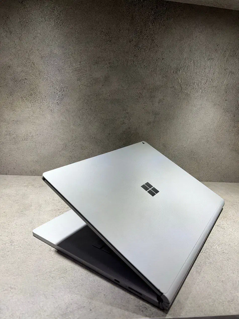 لپ تاپ تبلت شو surface book 2  با هشت گیگ گرافیک|رایانه همراه|تبریز, |دیوار