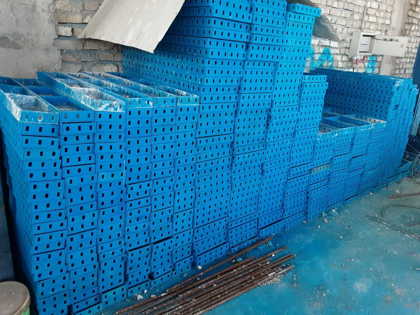 فروش قالب فلزی و جک -نو و دست دوم|مصالح و تجهیزات ساختمان|یزد, |دیوار