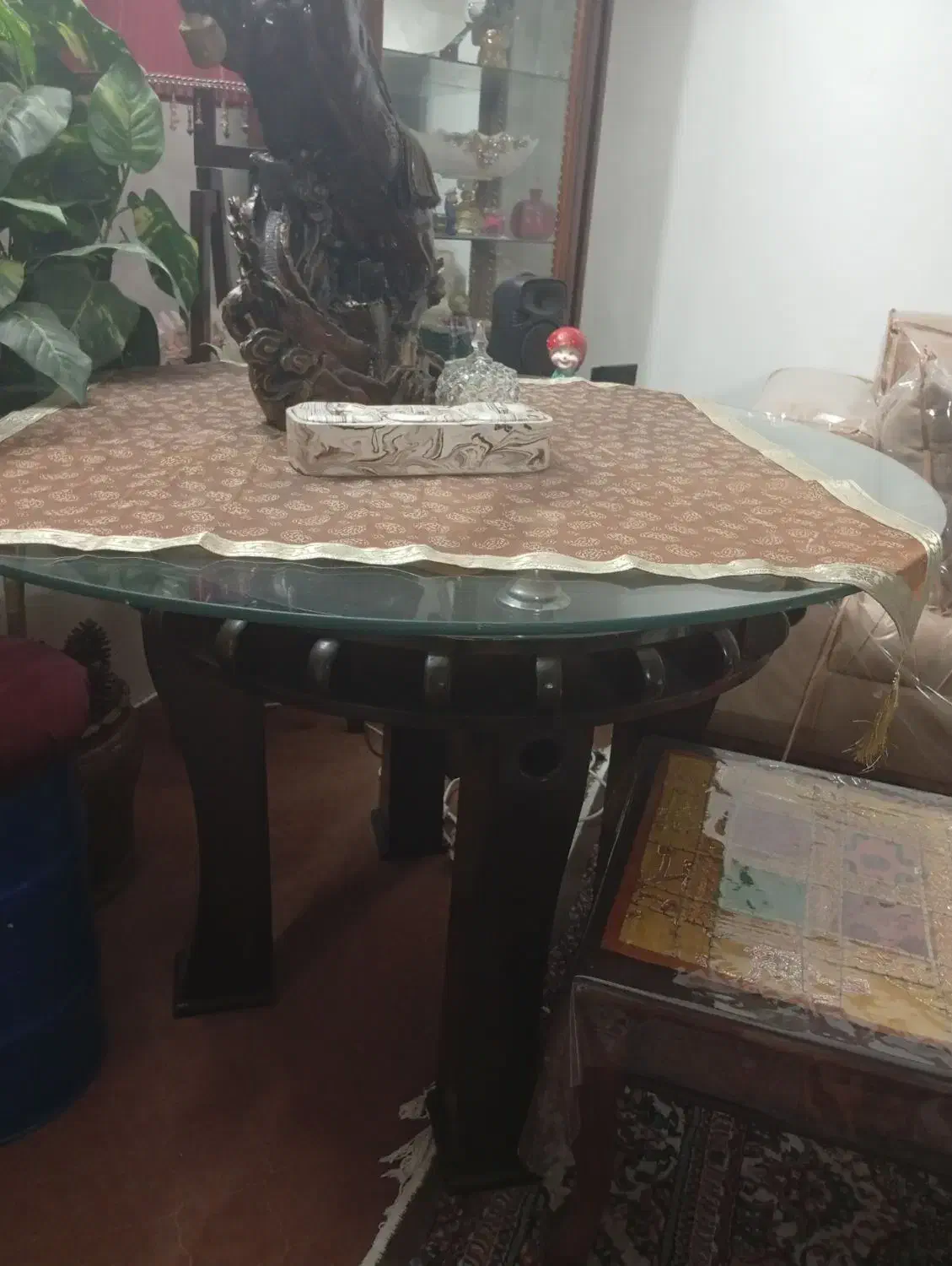 فروشی|میز و صندلی غذاخوری|طرقبه, |دیوار