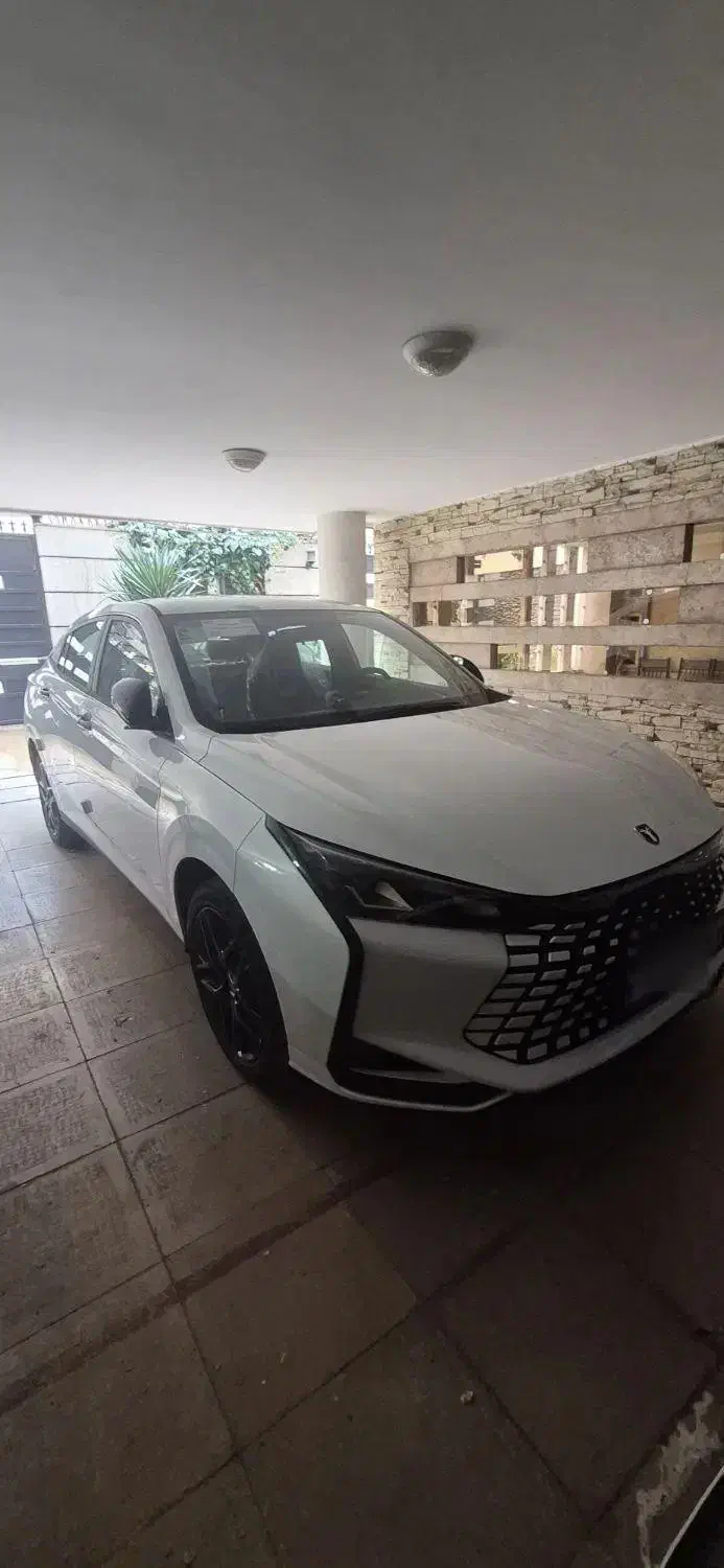 لاماری اکو|خودرو سواری و وانت|اصفهان, باغ دریاچه|دیوار