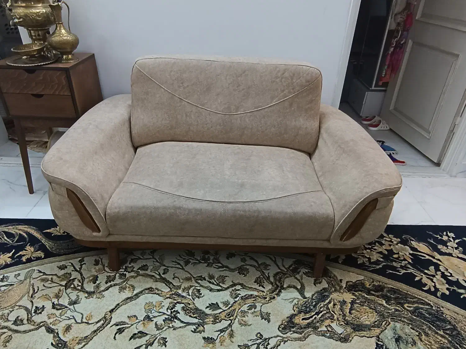 مبل چستر هفت نفره کار تهران|مبلمان خانگی و میز عسلی|تربتحیدریه, بالا ولایت|دیوار