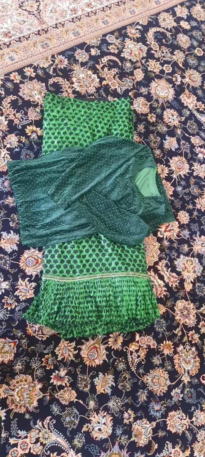 لباس محلی مجلسی|لباس|دهدشت, |دیوار