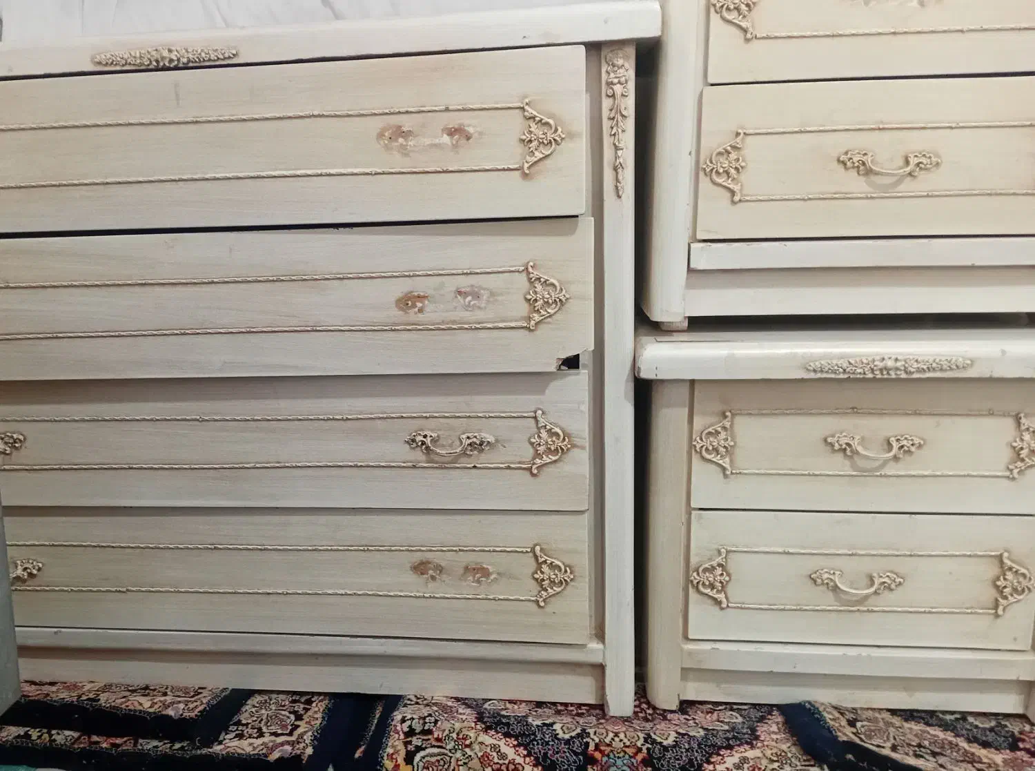 یک دراور ودوتا پاتختی تمیز|جاکفشی، کمد، دراور|مشهد, پنجتن|دیوار