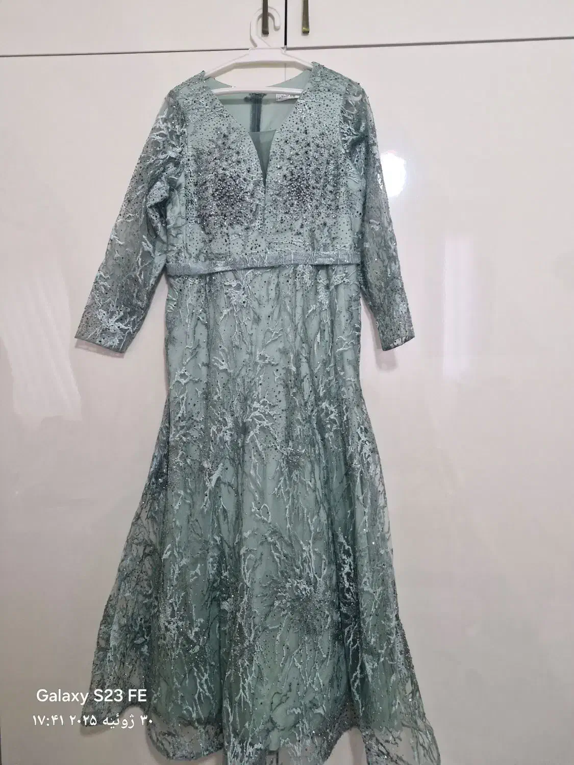 لباس زیبا|لباس|ملارد, |دیوار