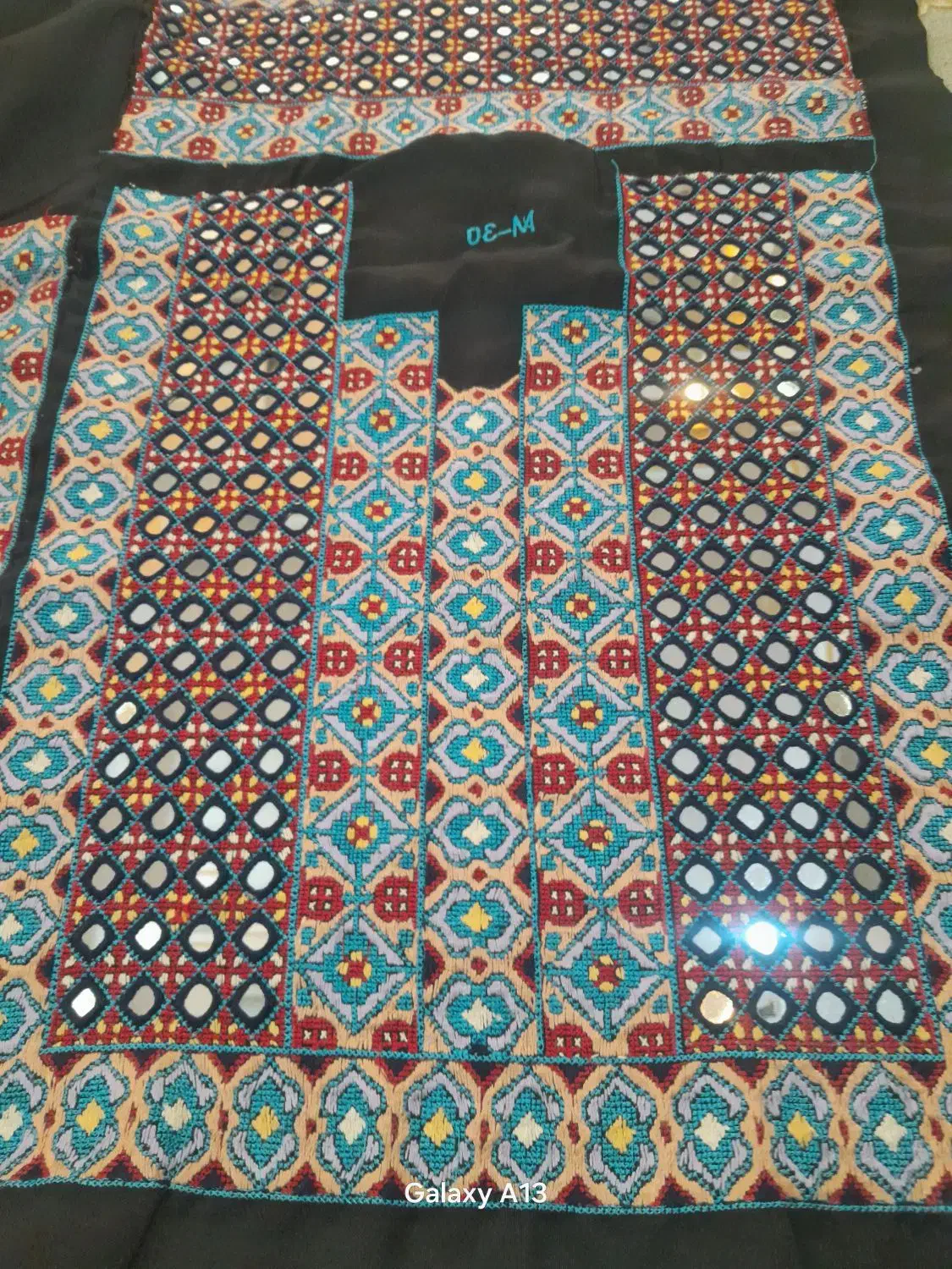 لباس بلوچی|لباس|مشهد, شهرک شهید باهنر|دیوار