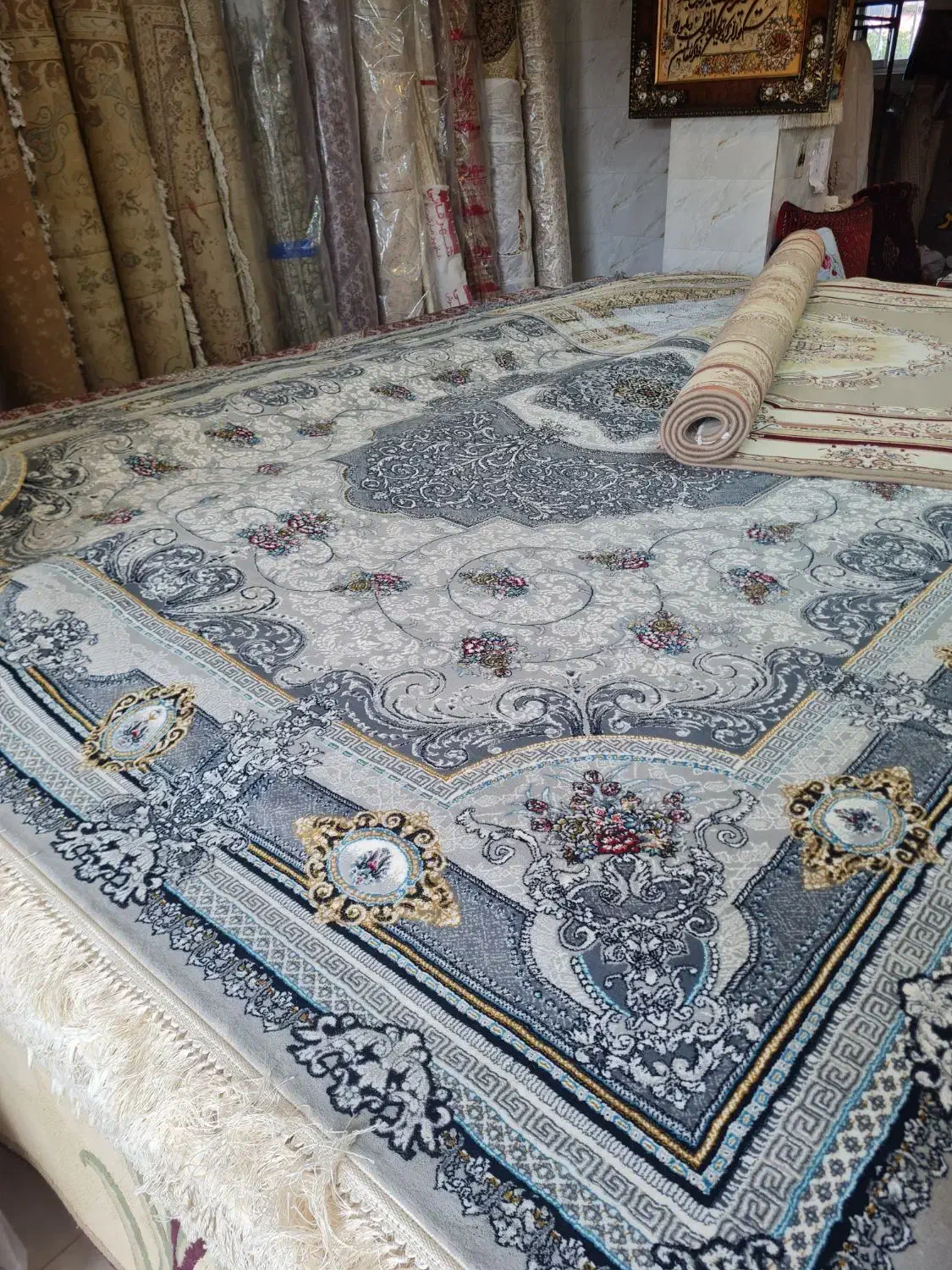 فرشهای زیر قیمتی ولوازم منزل|فرش|تنکابن, |دیوار