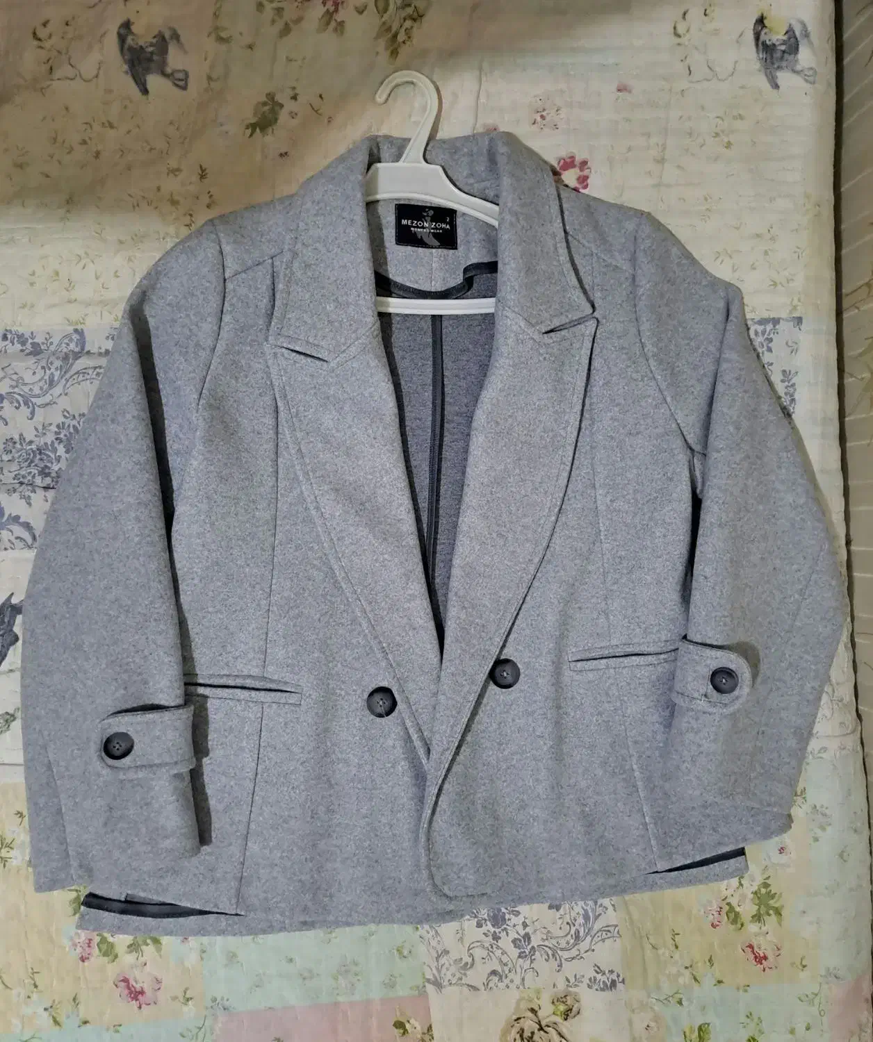 پالتو فوتر نو|لباس|کرج, کرج نو|دیوار