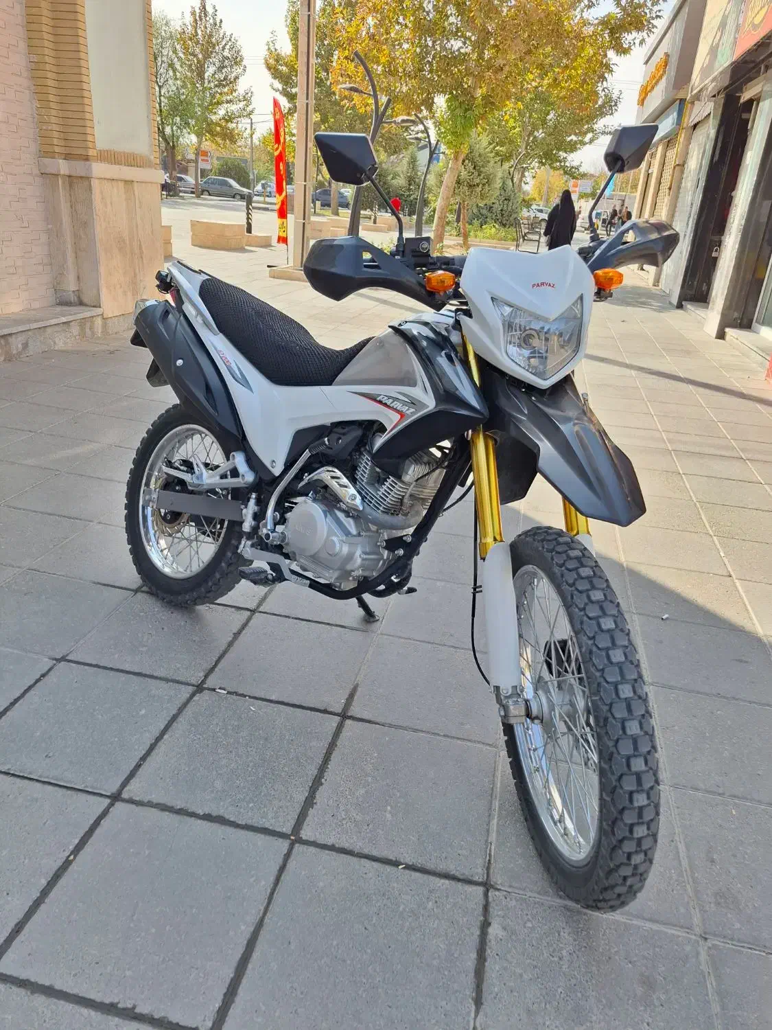 تریل /پرواز /1402|موتورسیکلت|گلبهار, شهر جدید گلبهار|دیوار