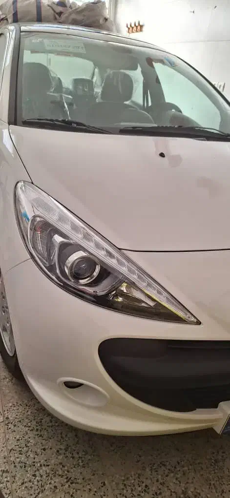 فروش 207i سقف پانا ارتقا یافته اتوماتیک 1404|خودرو سواری و وانت|مبارکه, |دیوار