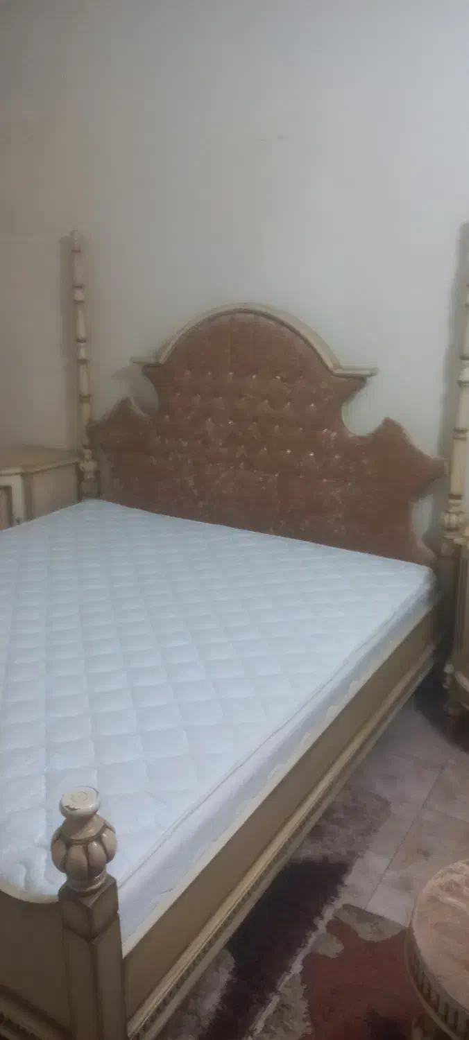 سرویس خواب|تخت و سرویس خواب|ورامین, ورامین|دیوار