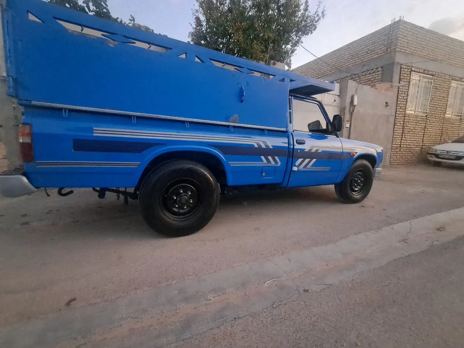 نیسان ابی|خودرو سواری و وانت|اسفراین, |دیوار