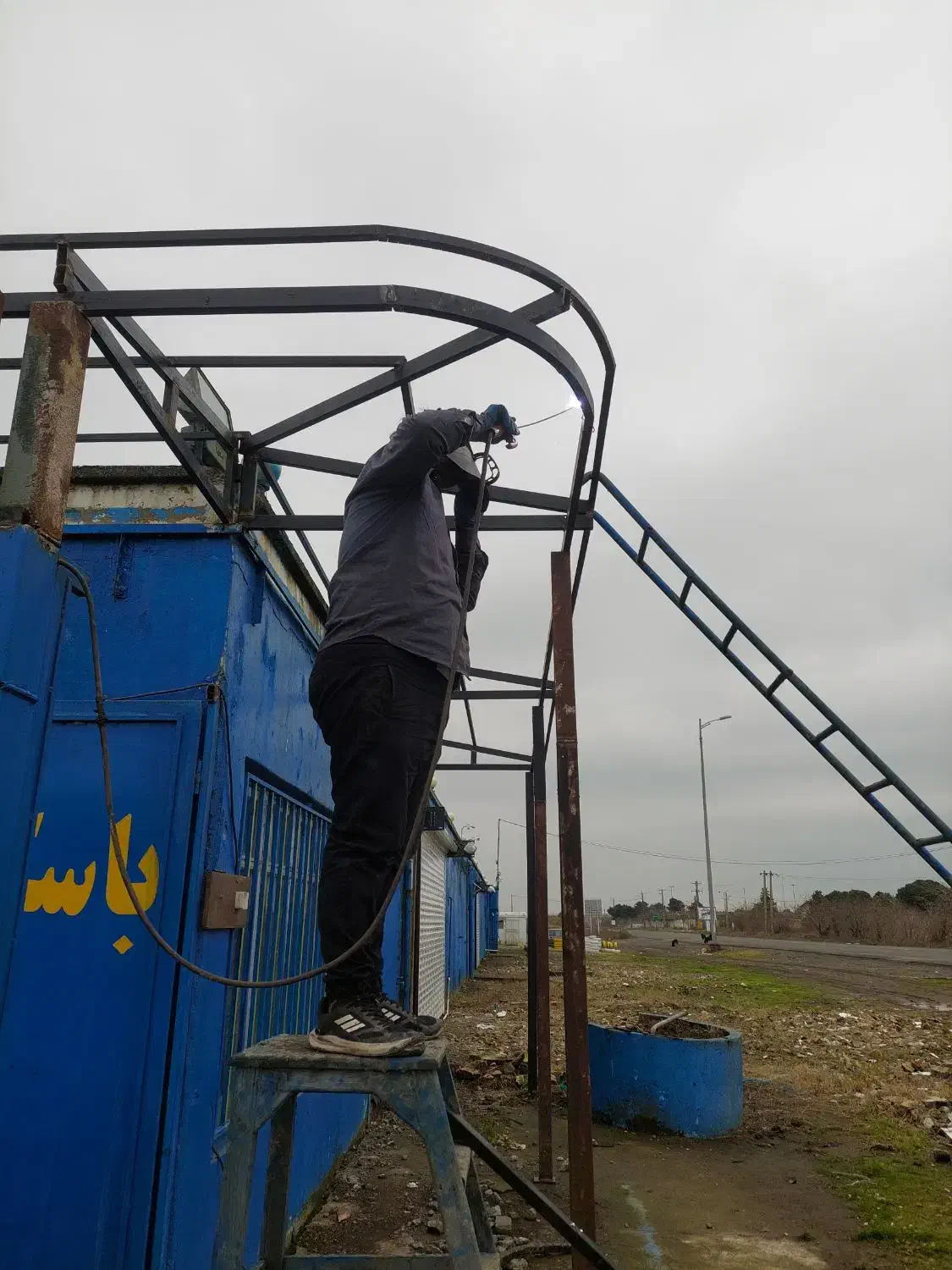 جوشکاری|خدمات پیشه و مهارت|بندر انزلی, کلیور|دیوار