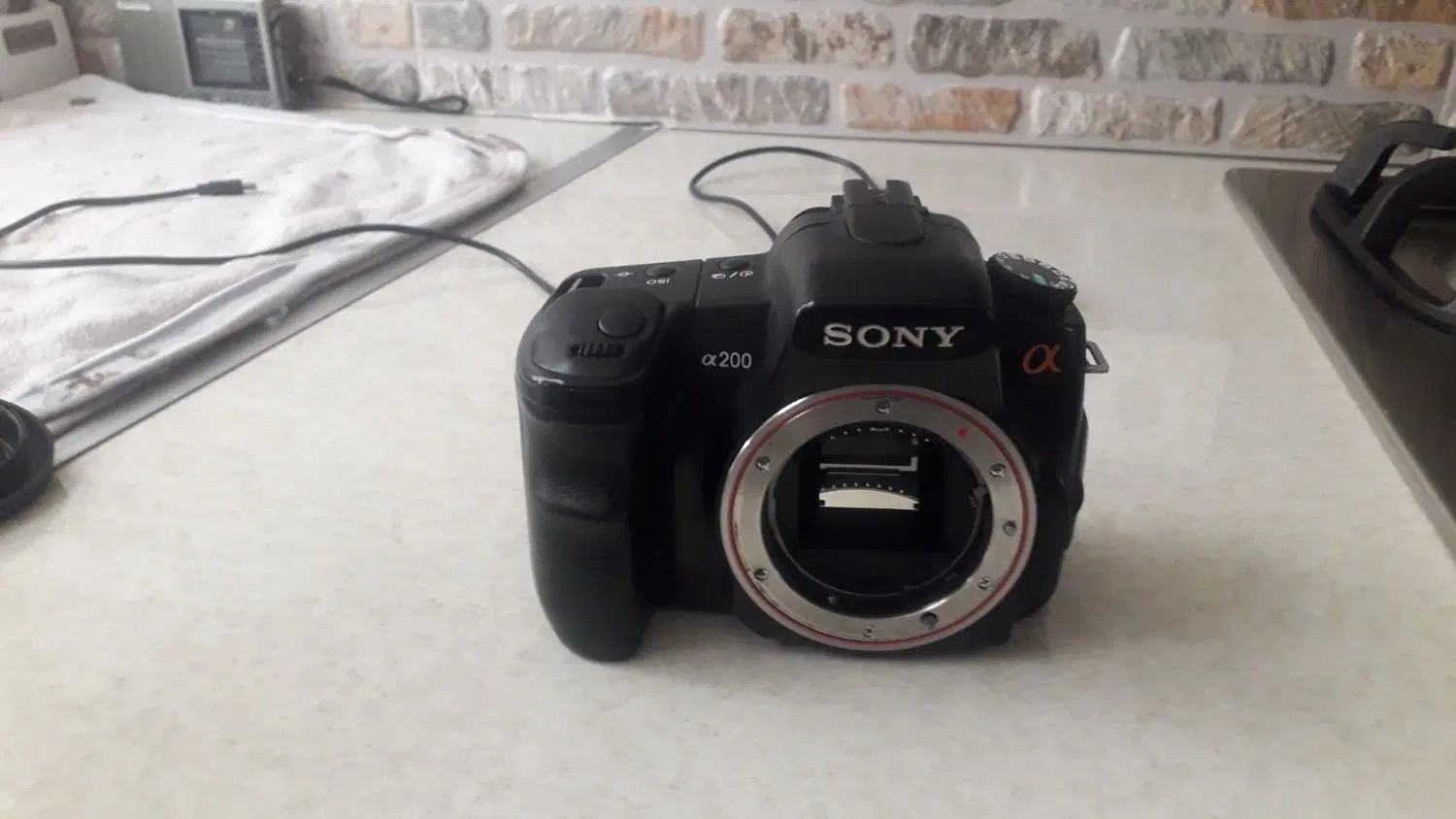 دوربین عکاسی نیمه حرفه ای الفا200 sony.|دوربین عکاسی و فیلمبرداری|تهران, امام زاده عبدالله|دیوار