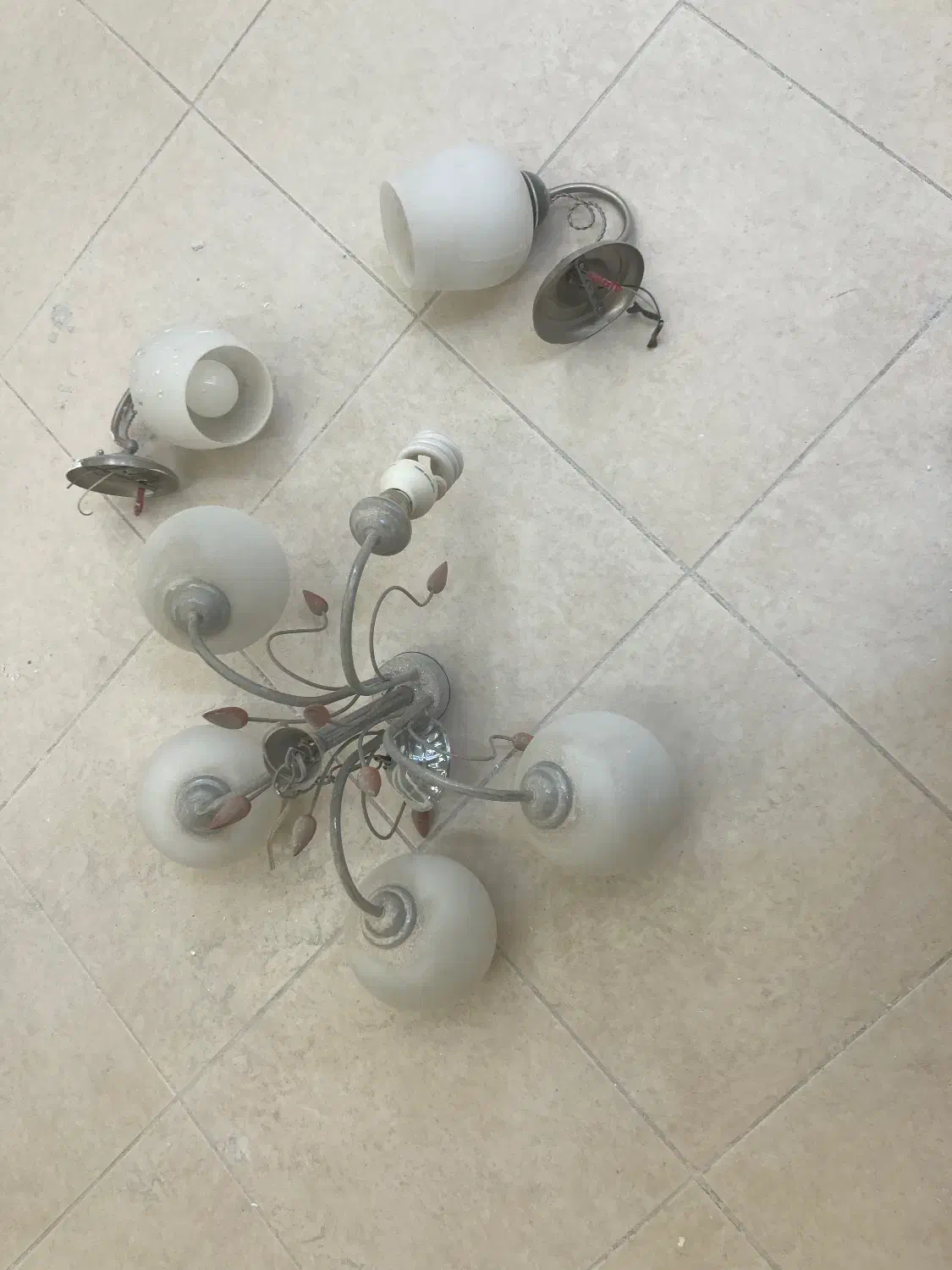 لوستر آویز|لوستر و چراغ آویز|شیراز, سینما سعدی|دیوار