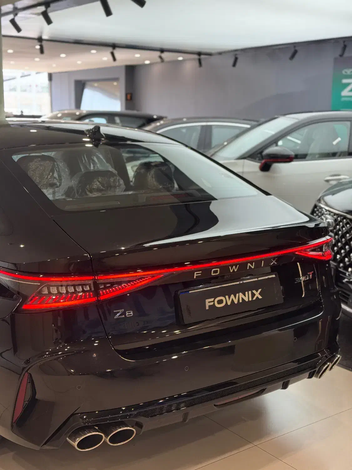 فونیکس z8 مشکی|خودرو سواری و وانت|کرج, جهان‌شهر|دیوار