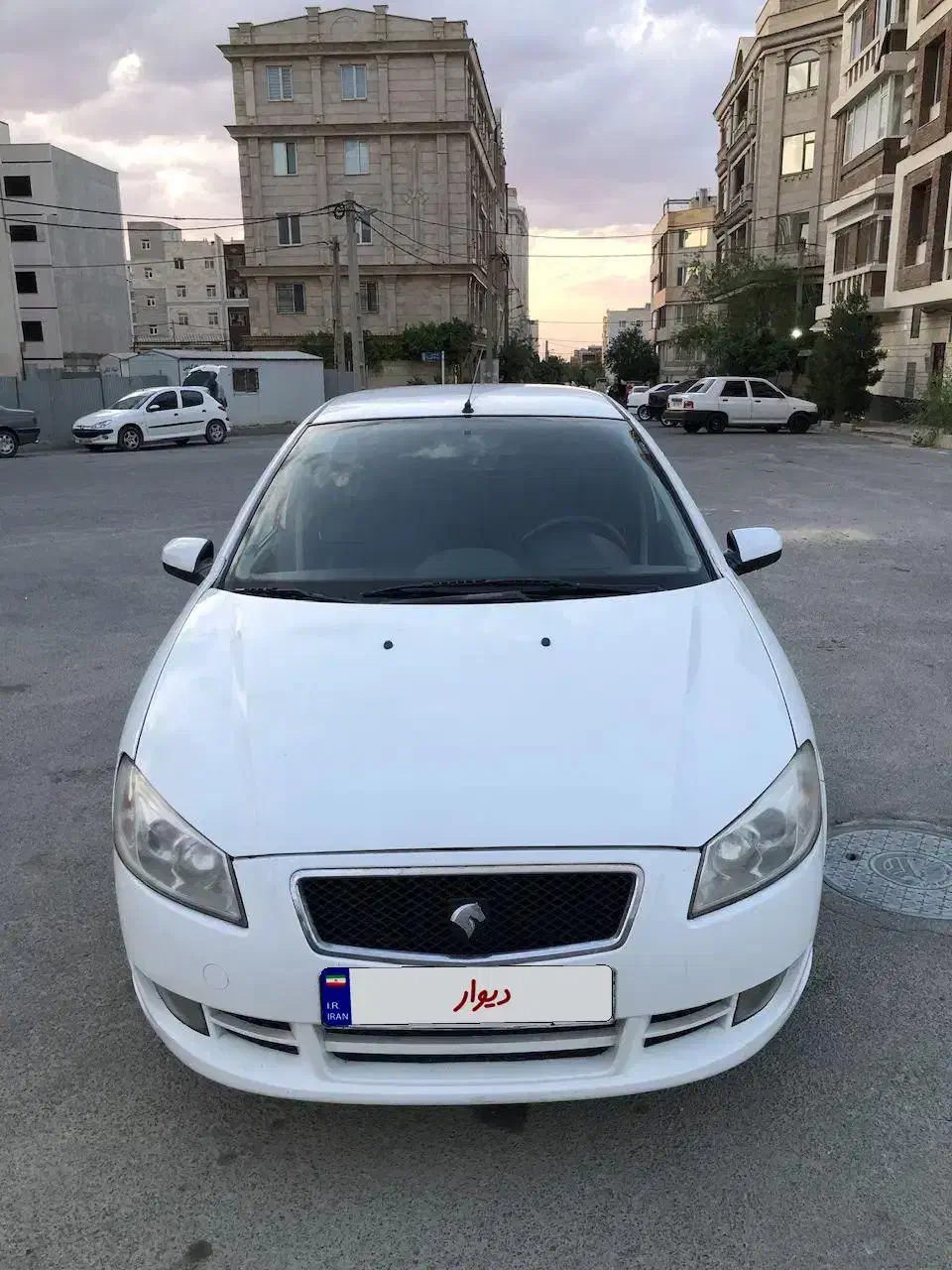 رانا ۹۵ LX تمیز|خودرو سواری و وانت|اراک, |دیوار