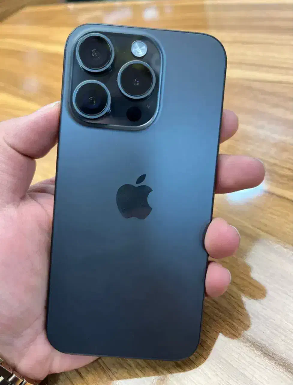 iPhone 15 pro|موبایل|اردبیل, |دیوار