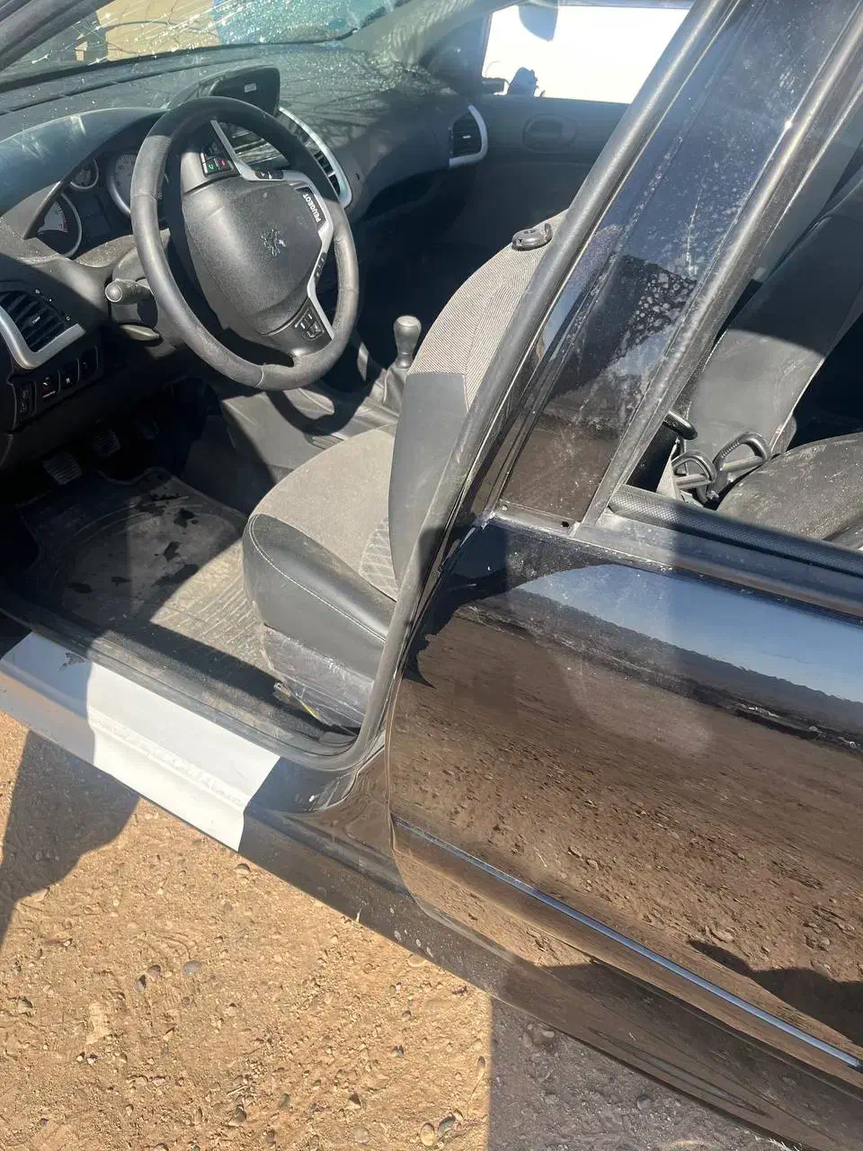 207 پاناروما دنده ای چپی 1404|خودرو سواری و وانت|تهران, تهرانسر مرکزی|دیوار